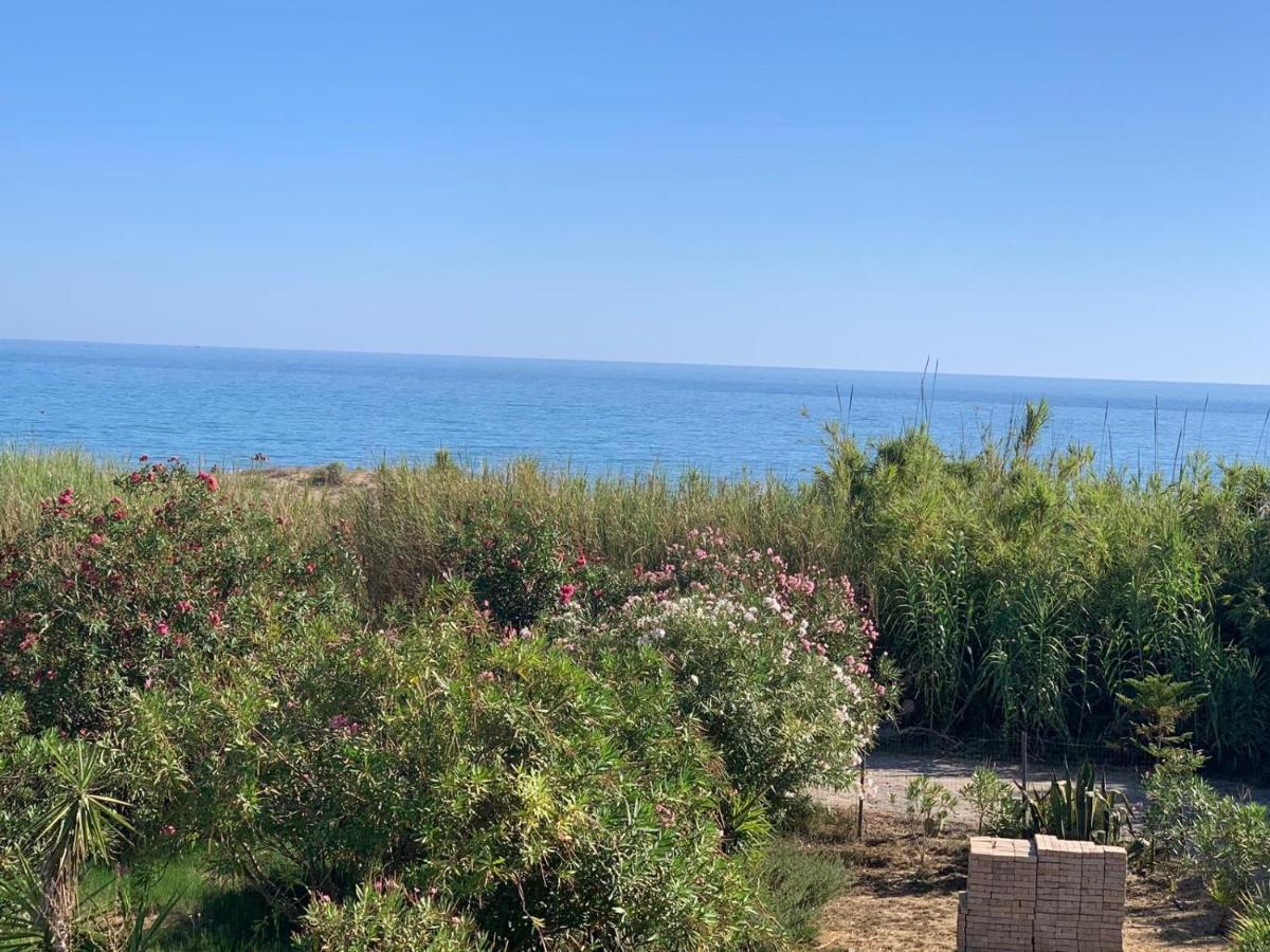Villa Morgana مينفي المظهر الخارجي الصورة